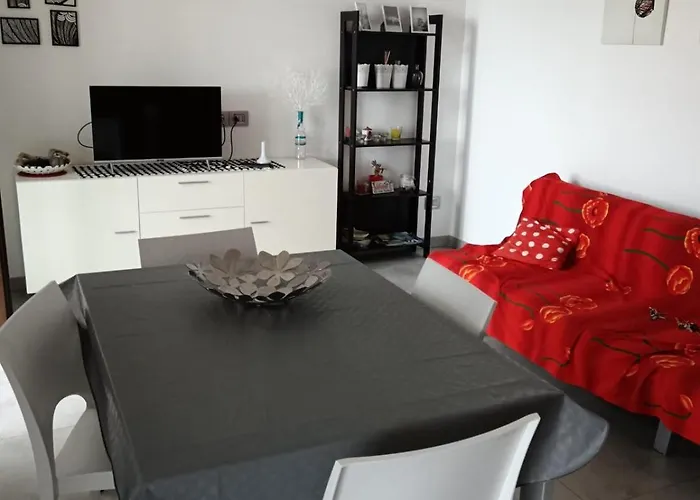 Orizzonte - Casa Indipendente Vista Mare Con Terrazza E Giardino